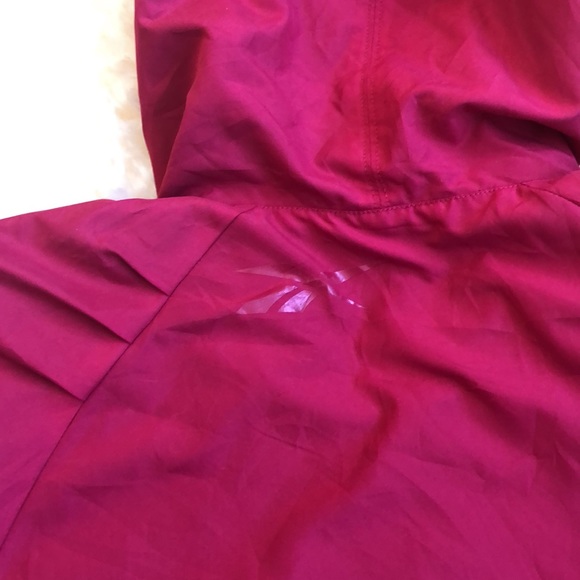 REEBOK full zip track jacket in red, black and white. Size Medium. - Picture 12 of 13